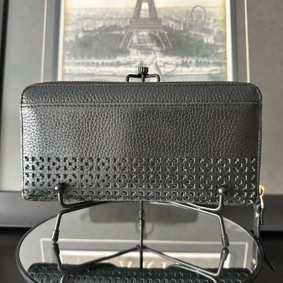 Kate Spade Wakefield Lane Neda Wallet Black Clutch Zip-Around Perforated Leather - Picture 3 of 13